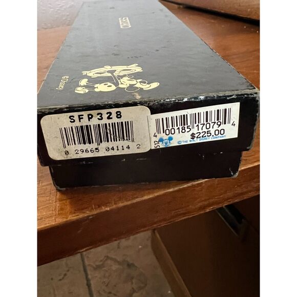 Vintage Disney Limited Edition Steamboat Willie Seiko Watch *New* - Picture 8 of 14